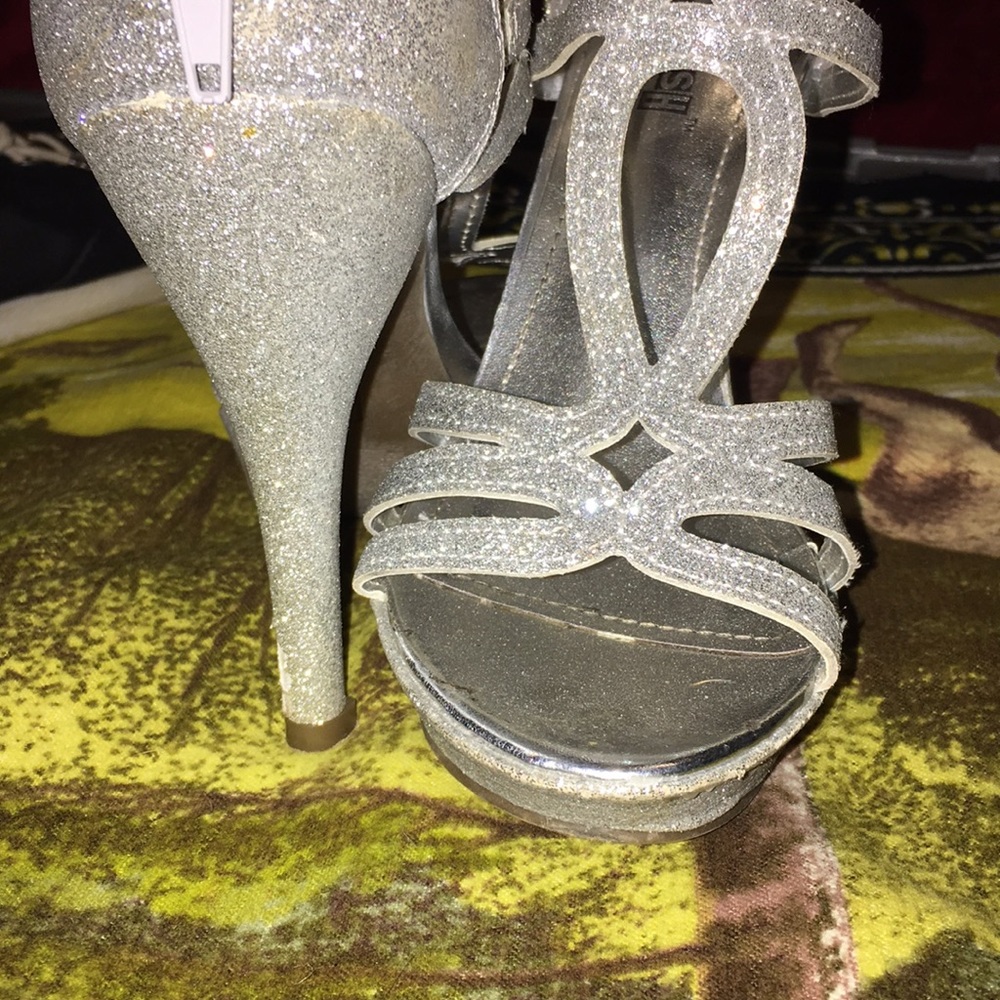 Prom heels